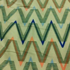 NWT Lularoe TC Leggings Light Green with Zig Zags